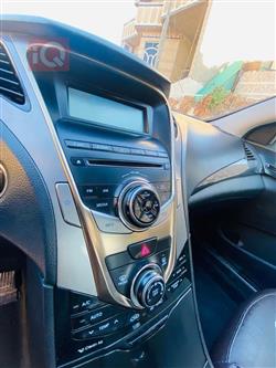 Hyundai Azera